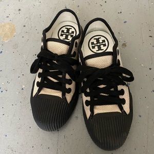 Tory Burch shoes. Almost new.